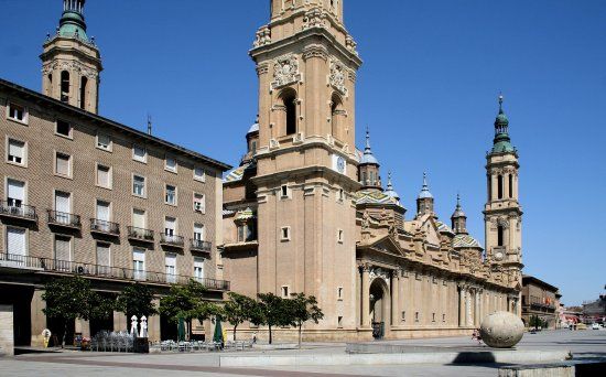 Plaza de Nuestra Señora del Pilar